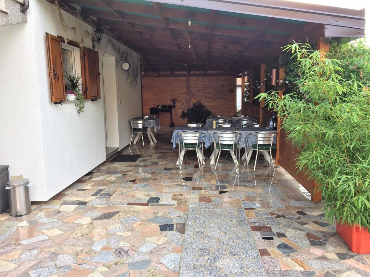 Pension Nina Umag Exterior foto