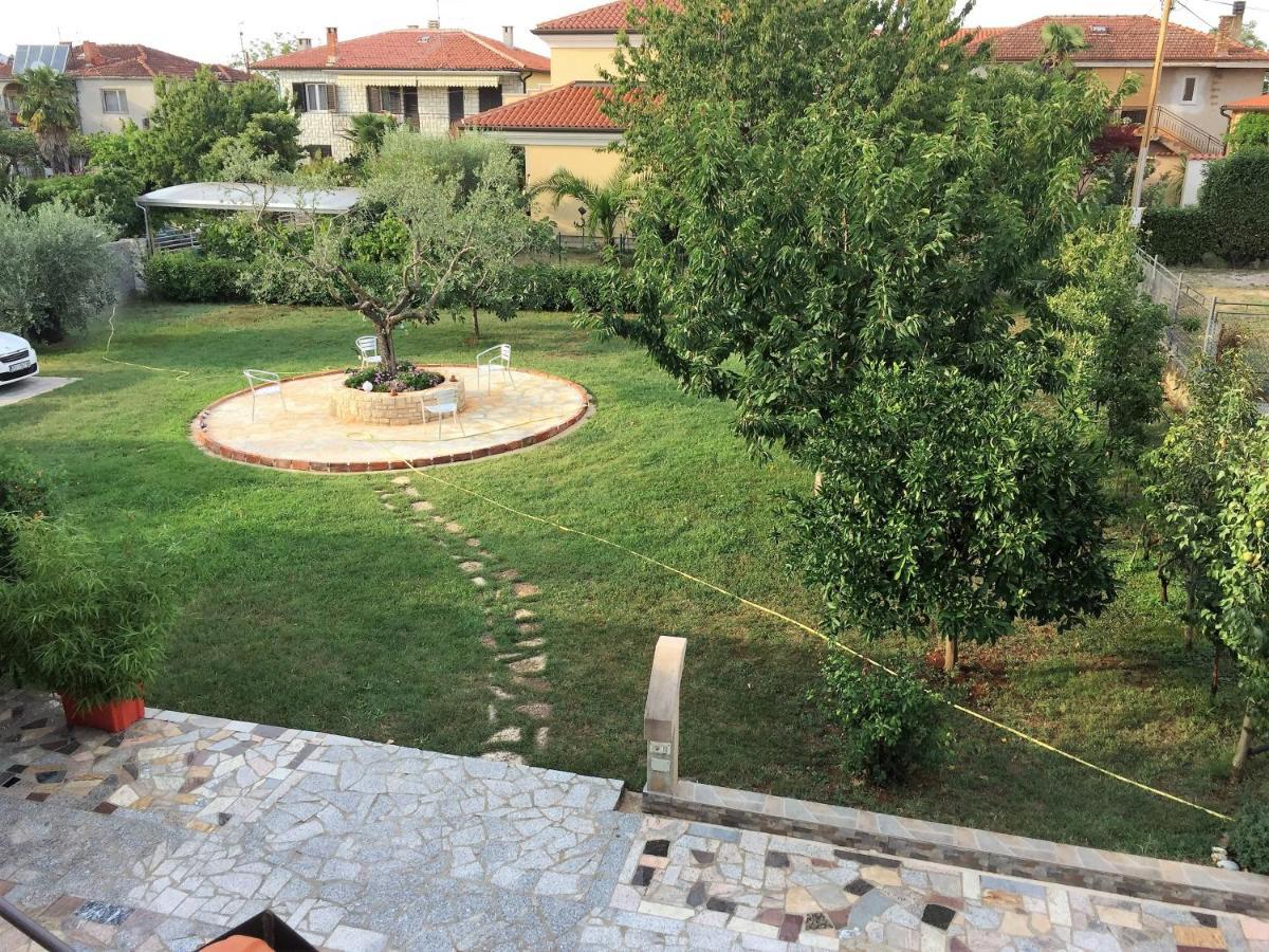 Pension Nina Umag Exterior foto
