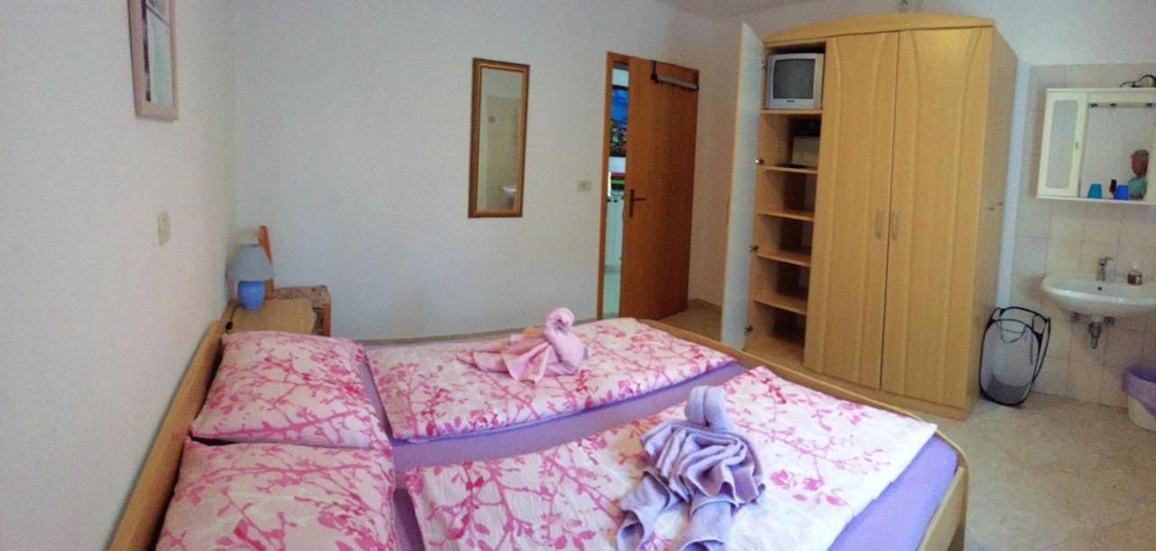 Pension Nina Umag Exterior foto