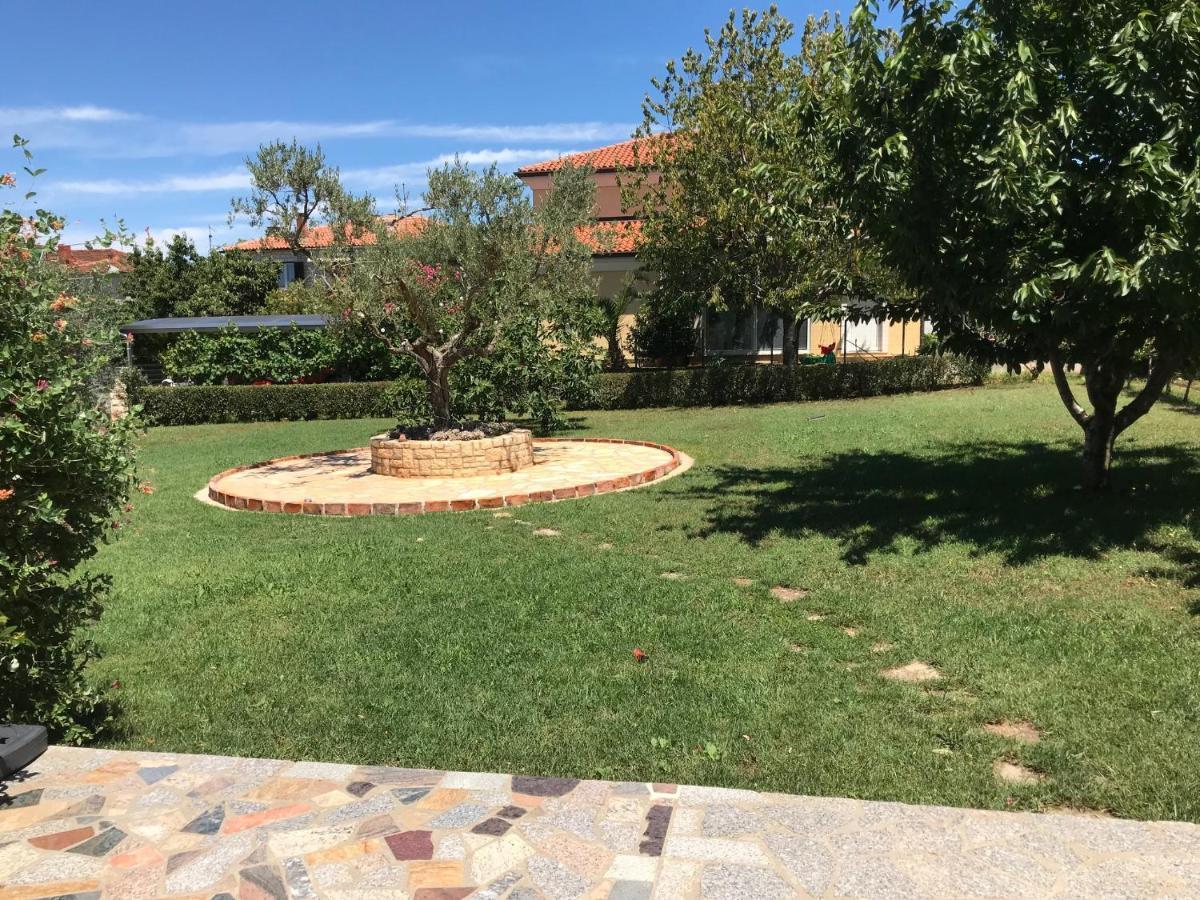 Pension Nina Umag Exterior foto