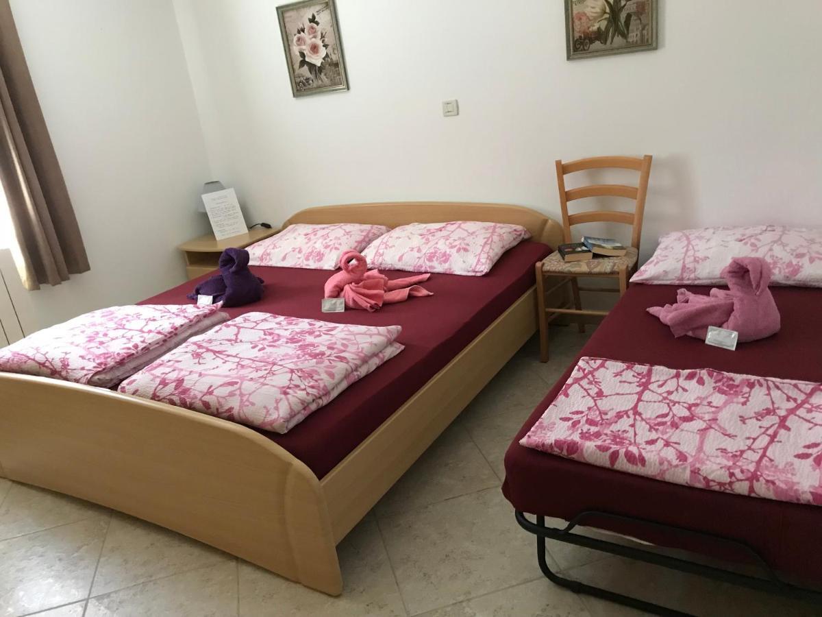 Pension Nina Umag Exterior foto