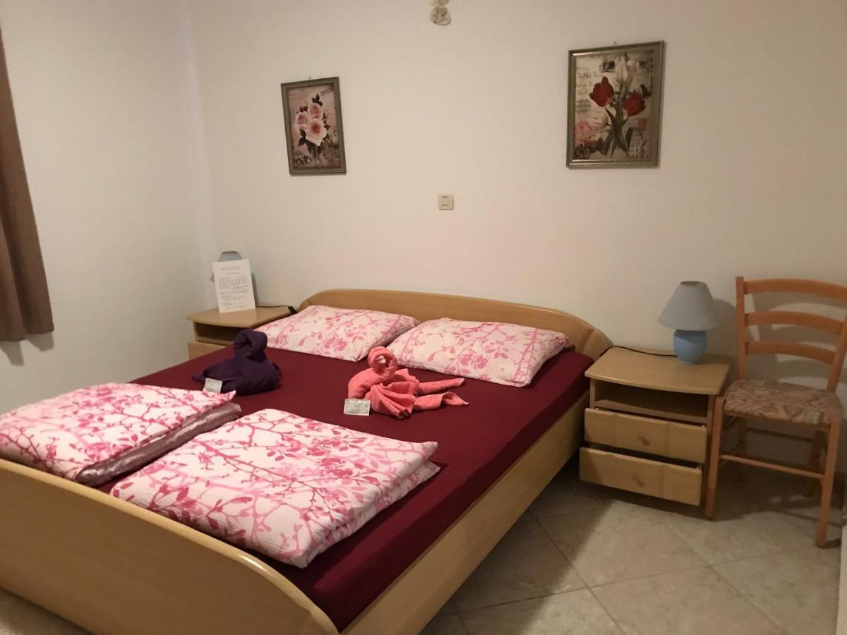 Pension Nina Umag Exterior foto